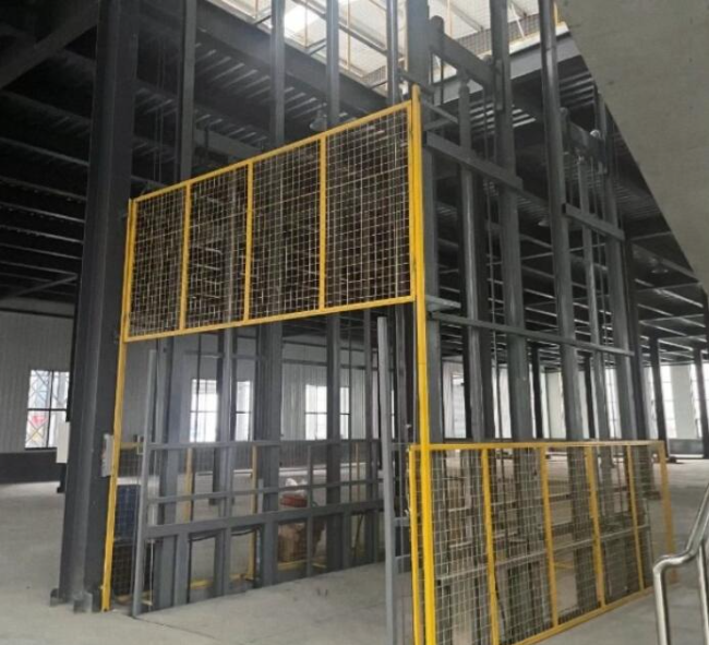 富拉尔基请详细介绍一下货梯安装在室外的维护方法